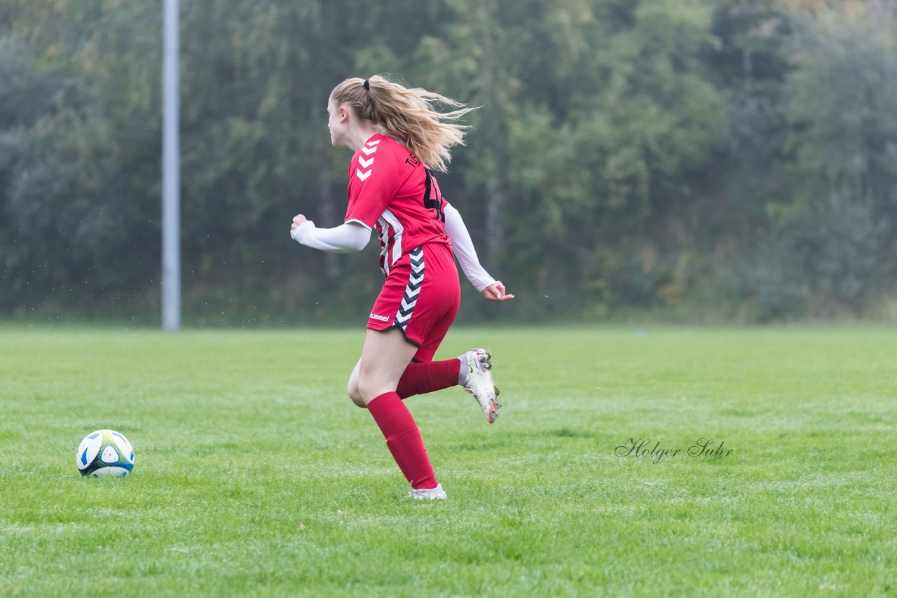 Bild 55 - wBJ TuS Tensfeld - SV Fortuna St. Juergen